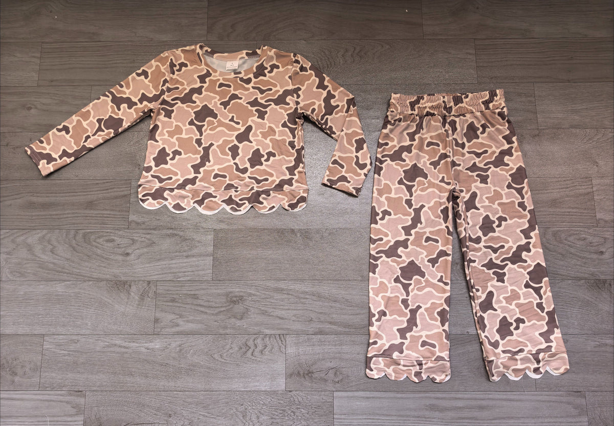 No moq Preorder Baby Girls Kids Long Sleeves Shirt Pants Scallop Set Camo Clothes