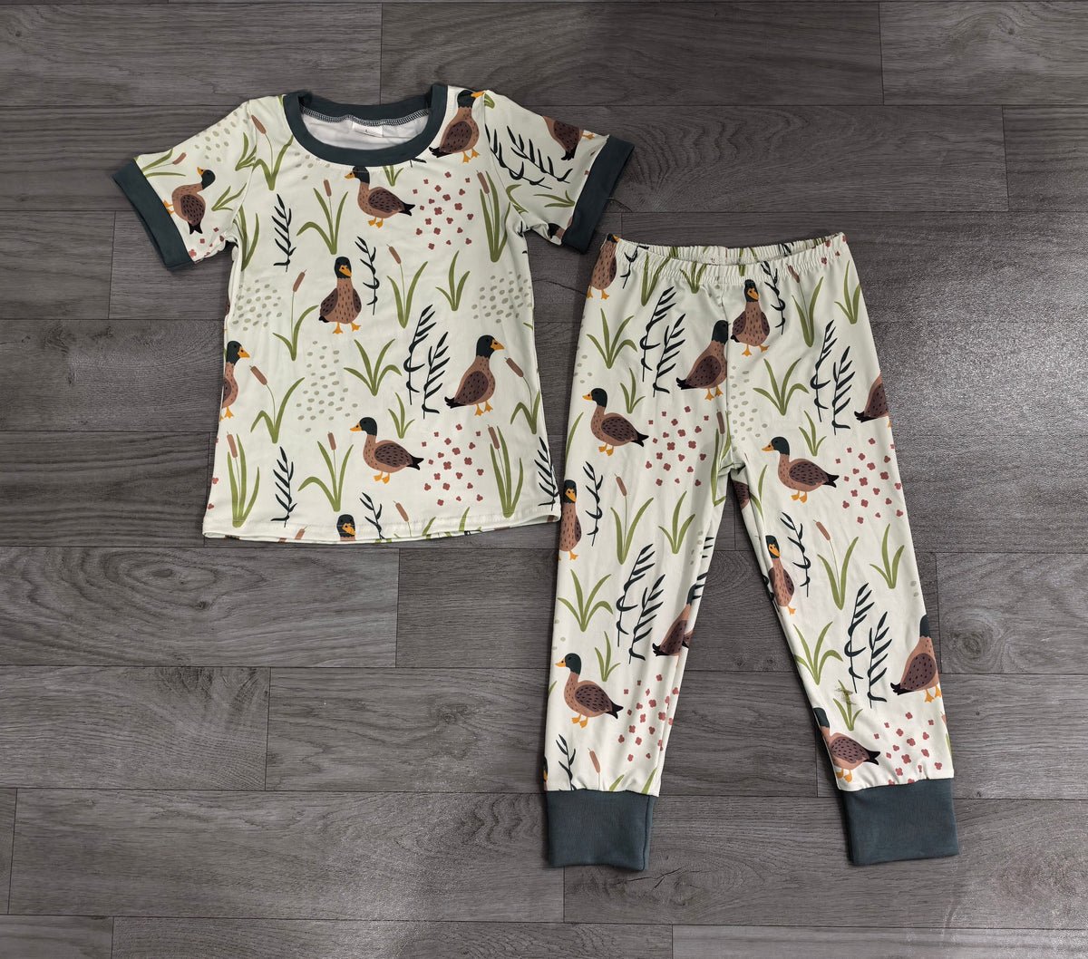 No moq Preorder Baby Boy Short Sleeves Ducks Shirt Pants Pajamas Clothes Set