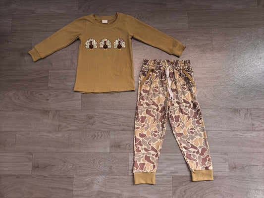 No moq Preorder Baby Boys Kids Embroidery Camo turkey Shirt Pockets Jogger Pants Fall Set
