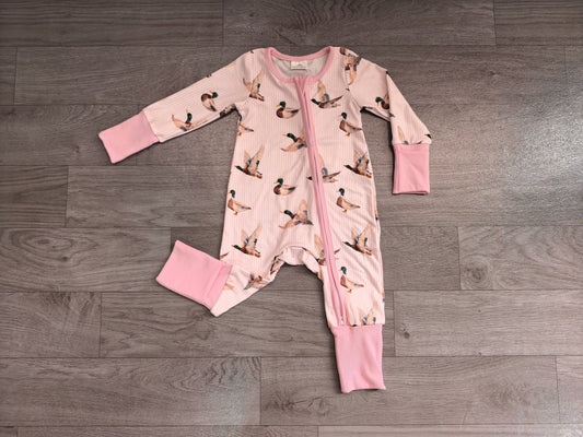 No moq Preorder Baby Kids Infant Long Sleeves Ducks Pink Stripes Zipper Footie Sleeper Romper Clothes