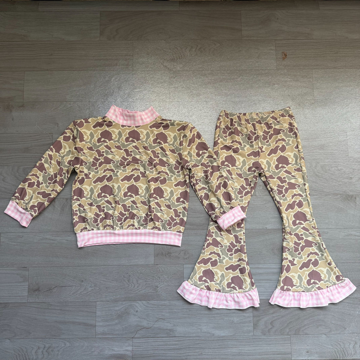 No moq Preorder Baby Girls Kids Long Sleeves Plaid Pullover Camo Bell Pants Set Clothes