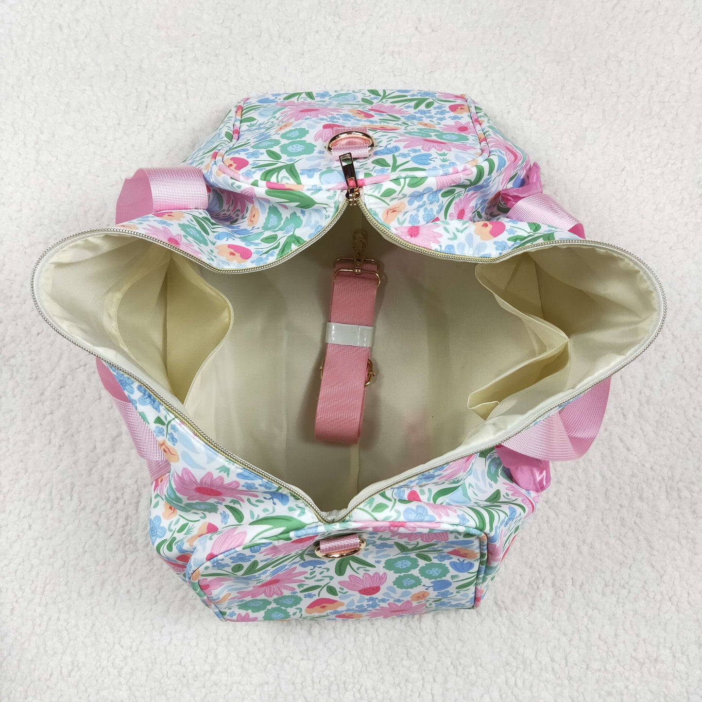 USA Shop Flowers Ruffle Travel Gym Bag