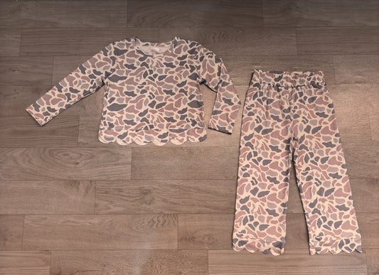 No moq Preorder Baby Girls Kids Long Sleeves Grey Camo Shirt Pants Scallop Set Clothes