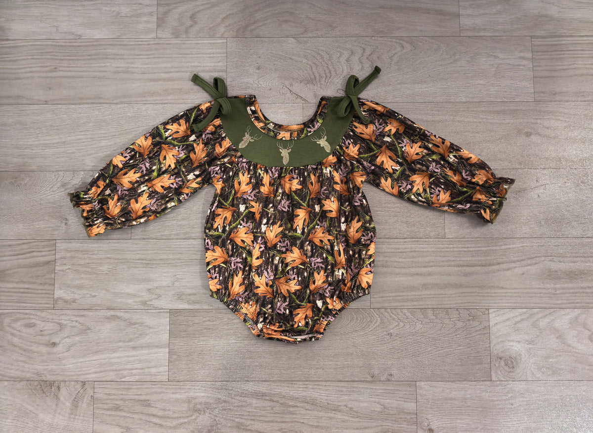 No moq Preorder Girls Infant Long Sleeves Embroidery Deer Camo Bows Bubble Romper