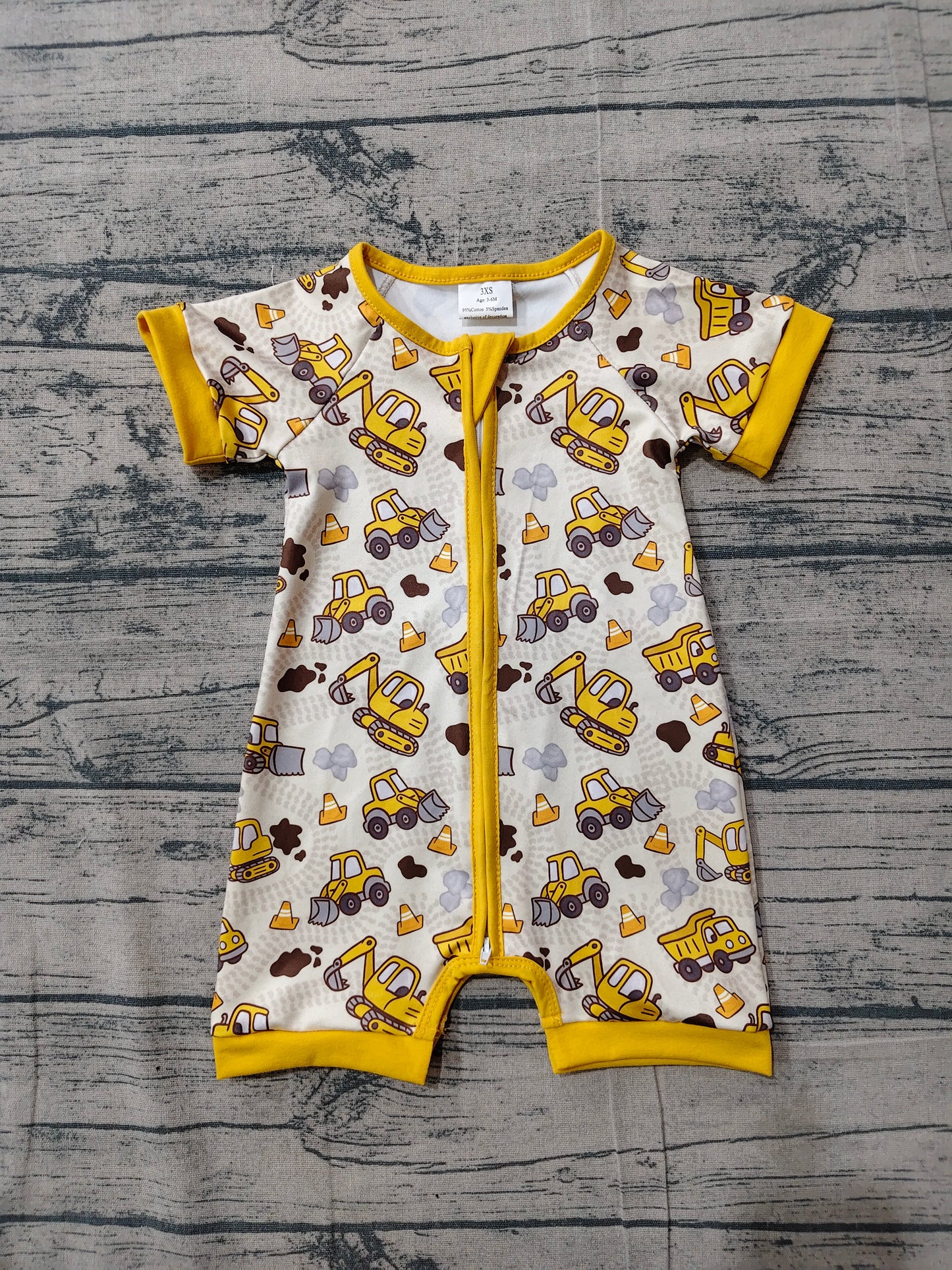 SR4183 Preorder Baby Boys Short Sleeves Construction Trucks Zipper Romper