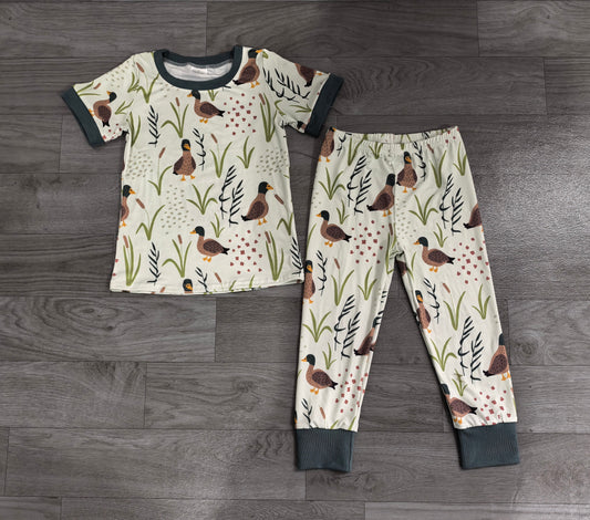 No moq Preorder Baby Boy Short Sleeves Ducks Shirt Pants Pajamas Clothes Set