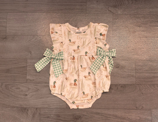 No moq Preorder Baby Girl Short Sleeves Ducks Bows Bubble Romper